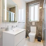 Sliema B17 - 5 Mins Walk To Valletta Ferry - Shopping Mall And Bay Sleeps 7 By Quicktrips 公寓 *